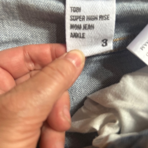 Jeans from Eunina - Picture 3 of 6